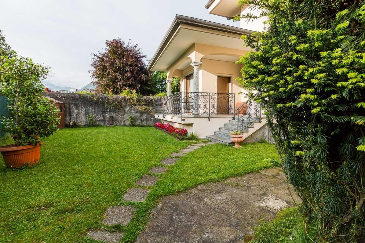 La Petite Dame - Lake Maggiore - 100 M From The Lake Verbania Exterior photo
